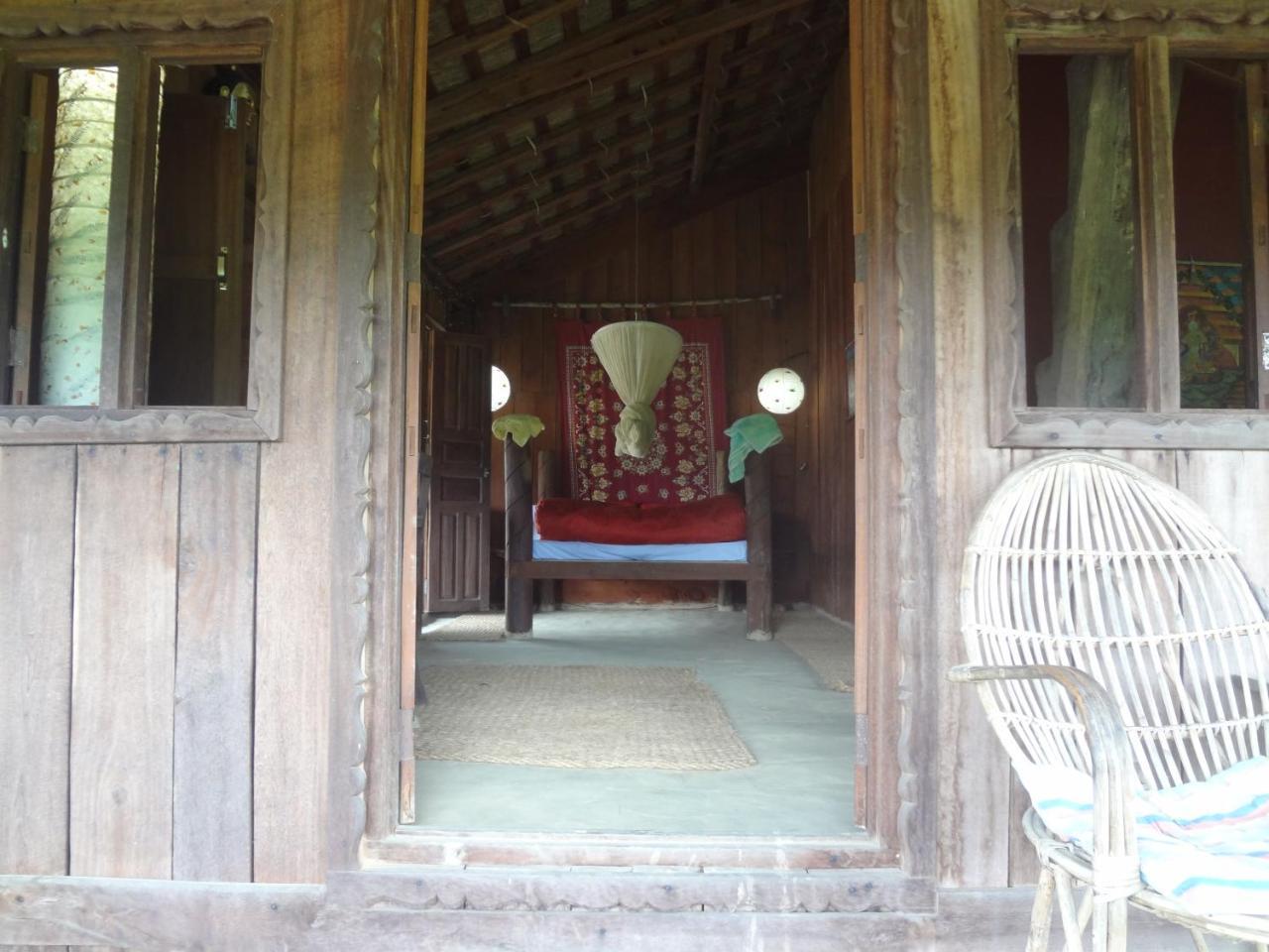 Shanta Ghar A Rustic Guesthouse Chitwan Exterior foto